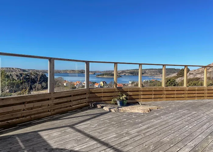 Seafront With Terrific View By Ajf Dream Living